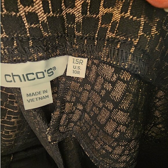Chico’s So Slimming Brigitte Metallic Tiles Ankle Pants size 1.5 - Picture 3 of 5